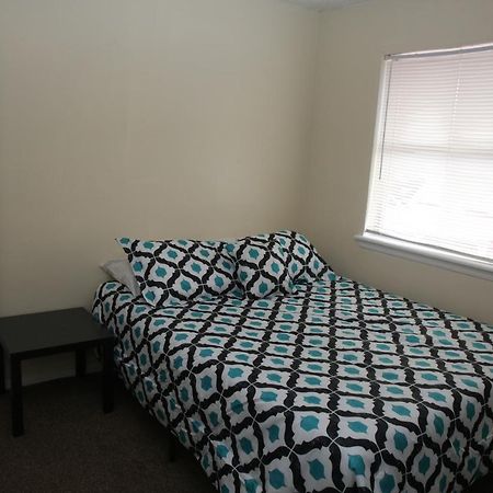 2 Bed/ 1 Bath Next To Ft. Sill Apartamento Lawton Exterior foto